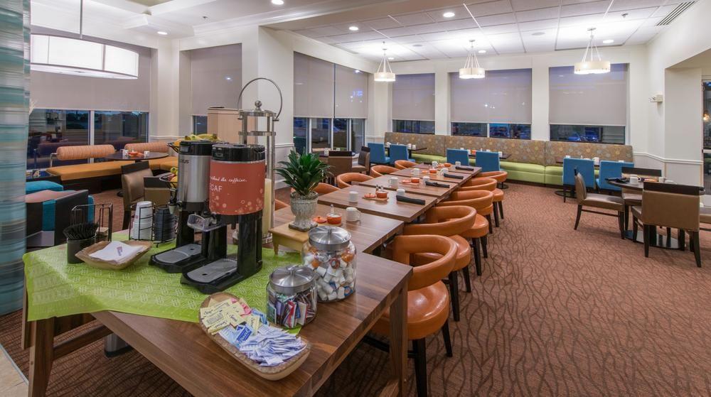 Hilton Garden Inn Savannah Airport Екстериор снимка