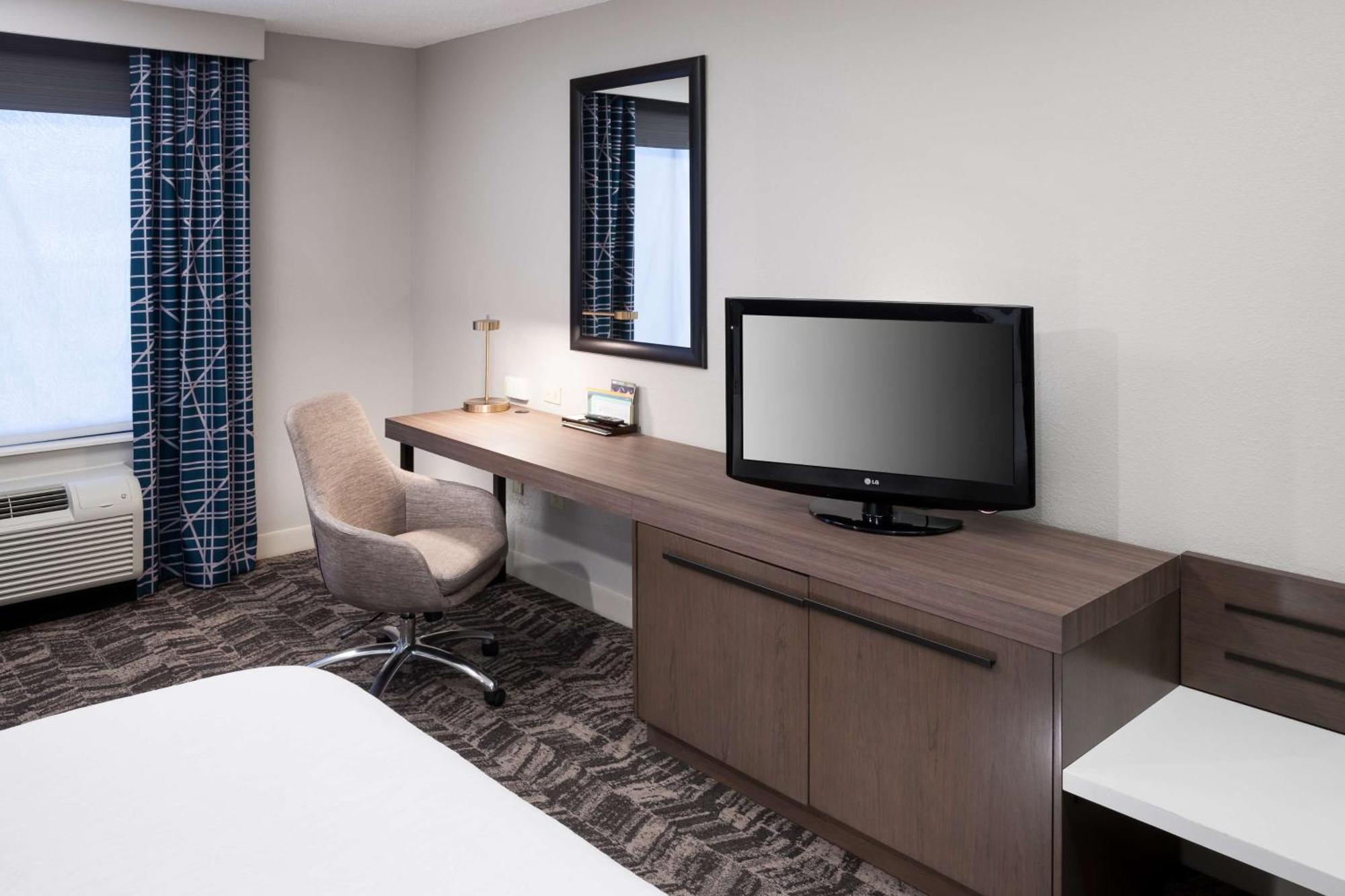 Hilton Garden Inn Savannah Airport Екстериор снимка